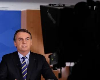 Bolsonaro critica lockdown e compara Maranhão à Venezuela