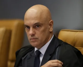Moraes autoriza Receita a analisar movimentação financeira de parlamentares 