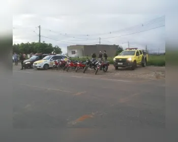VÍDEO: Motociclistas são perseguidos pela PM ao disputarem 'racha' em Craíbas 
