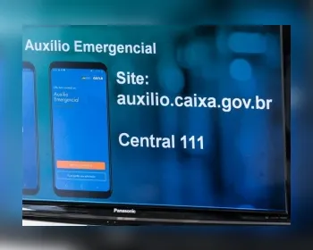 Caixa paga parcela de R$ 300 do auxílio emergencial a mais 1,6 milhão de pessoas