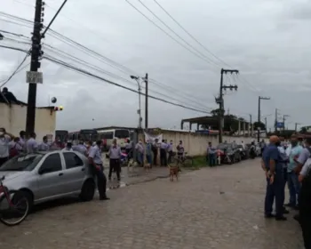 Rodoviários da Real Alagoas atrasam saídas de ônibus em forma de protesto