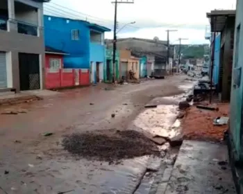 Nível do Rio Jacuípe baixa e moradores contabilizam prejuízos; confira imagens!