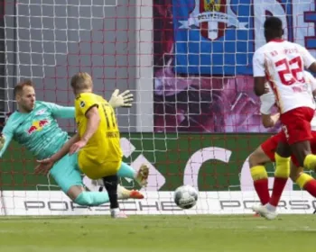 Haaland brilha, faz dois gols e garante vice-liderança do Borussia Dortmund