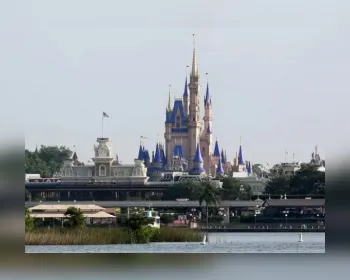 Disney reabre na Flórida em meio a alta de casos de Covid