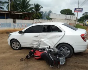 Duas pessoas ficam feridas em colisão envolvendo carro e moto em Paripueira
