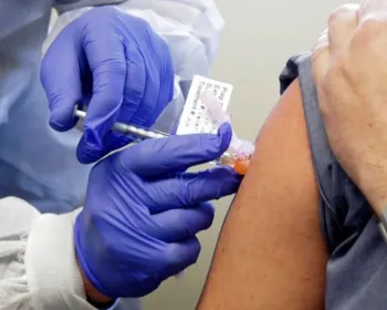 Vacina contra covid-19 pode estar disponível em janeiro, diz Doria