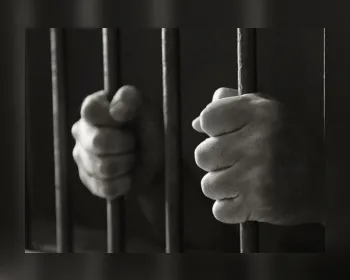 Jovem é preso pela 26ª vez após ser flagrado furtando em Marechal Deodoro