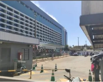 Incêndio em hospital particular do DF faz pacientes serem retirados às pressas