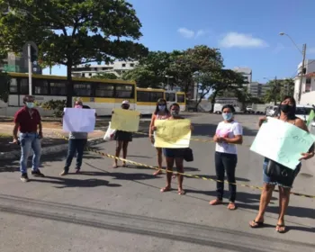Moradores do São Jorge protestam por melhorias na qualidade dos ônibus