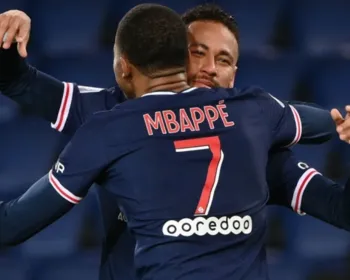 Neymar faz dois gols, e PSG atropela o Angers pelo Campeonato Francês