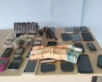 Operação apreende dezenas de celulares roubados e desarticula bando criminoso