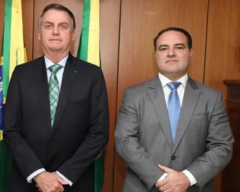 Bolsonaro anuncia indicação de Jorge Oliveira para o TCU