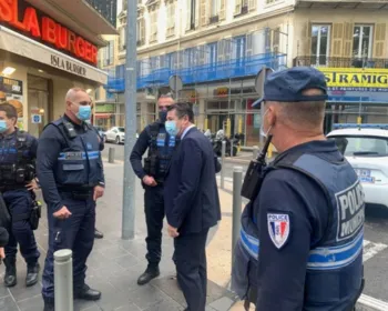 Ataque a faca deixa 3 mortos em Nice, na França; 1 vítima foi decapitada