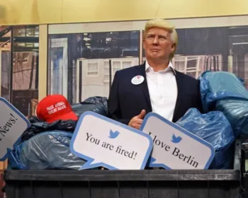 Madame Tussauds de Berlim põe figura de Trump no contentor do lixo