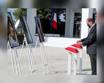 França faz homenagem às vítimas do atentado de Nice