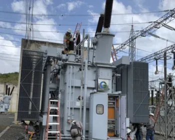 Ministro acompanha trabalho de restalecimento de energia no Amapá