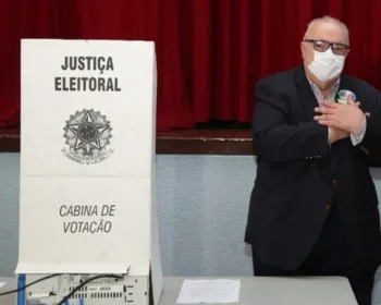 Rafael Greca, DEM, é reeleito prefeito de Curitiba