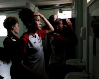 Amplas derrotas de time paulista reabrem debate sobre futebol feminino