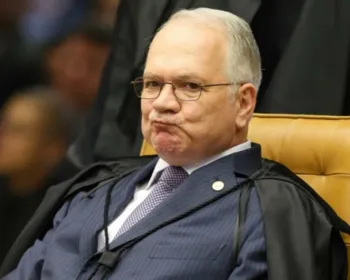 Fachin pede explicações a Bolsonaro sobre nomeação de reitores das federais