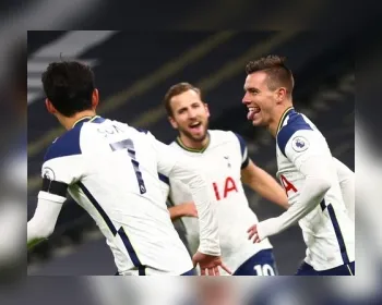 Tottenham vence Manchester City e volta a liderar o Inglês após seis anos