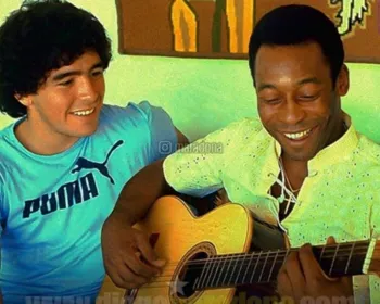 Pelé lembra comparações com Maradona e se declara ao amigo em texto