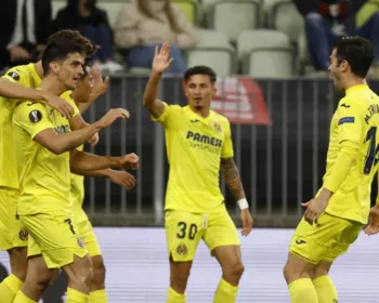 Villarreal vence o Manchester United nos pênaltis, e conquista o título da Liga Europa