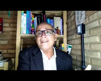 Para os amigos, tudo, e para os adversários...?