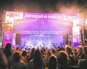 Maceió tem carnaval: artistas locais e escolas de samba agitam capital