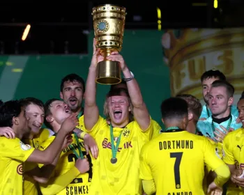 Com gols de Sancho e Haaland, Dortmund vence o Leipzig e conquista a Copa da Alemanha