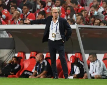 Benfica nega especulações sobre saída de Jorge Jesus