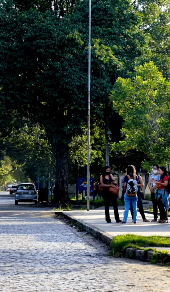 
				
					Em dez anos, Lei de Cotas já garantiu a inserção de quase 40 mil estudantes em Alagoas
				
				