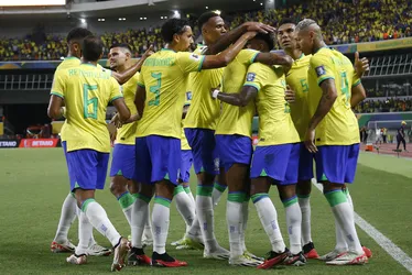 
			
				Brasil goleia Bolívia na estreia pelas Eliminatórias da Copa 2026: 5x1
			
			