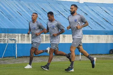 
			
				Elenco do CSA se apresenta e inicia atividades no CT do Nelsão
			
			