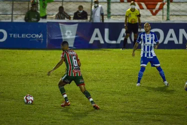 
			
				CSA perde para o CSE e termina 1ª fase do Alagoano na vice-liderança: 2 a 0
			
			