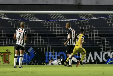 
			
				Aliança x ASA: Lucas Gaspar e Bebel foram os destaques no duelo dessa quarta-feira
			
			