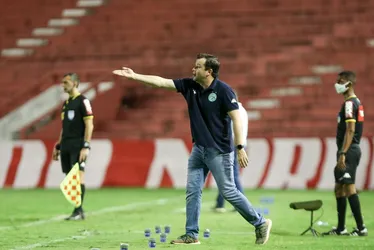 
			
				No aniversário de 108 anos, CSA visita o Guarani, em busca da 1ª vitória na Série B no retorno de Mozart
			
			