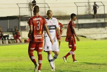 
			
				Com dois de Anderson Feijão, ASA goleia o CRB pela 4ª rodada da Copa Alagoas: 3 a 0
			
			