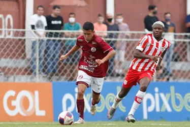 
				Já desclassificado, CRB suporta pressão e vence o Juventus-SP da despedida da Copinha: 1 a 0
			
			