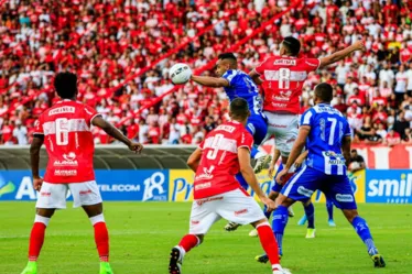 
			
				Nesta quarta (6), CSA e CRB brigam por uma vaga na final do Alagoano no 4º clássico de 2022
			
			