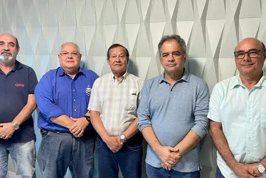 
			
				Marcelo Brabo x Omar Coêlho: eleição desta segunda (6) define novo presidente do CSA
			
			