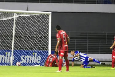 
			
				No Clássico das Multidões, CSA vence o CRB por 1 a 0 e garante a classificação antecipada às semifinais do Alagoano
			
			