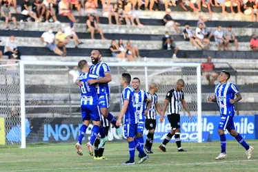 
			
				ASA reage no 2º tempo e empata com CSA, em Arapiraca, pela 4ª rodada do Alagoano 2022
			
			