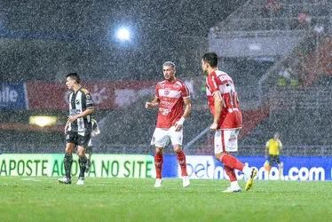 
			
				CRB empata com ABC no final, mas segue sem vencer na Série B: 1 a 1
			
			