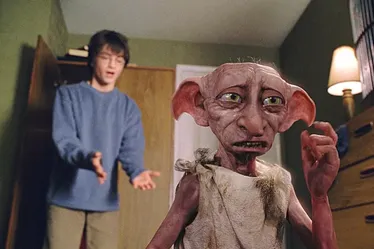 
			
				Como túmulo de Dobby, de Harry Potter, virou problema em praia britânica
			
			