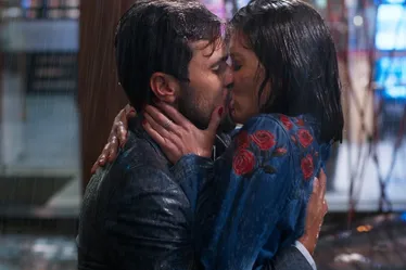 
			
				'Salve-se Quem Puder': Kyra e Rafael se beijarão e Alan flagrará encontro
			
			