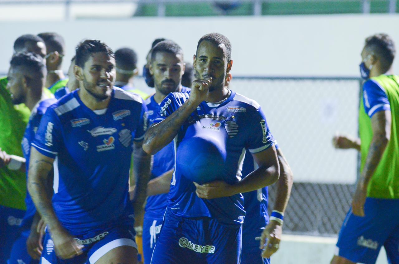 No finalzinho da partida, CSA cede empate ao Confiança: 2 a 2