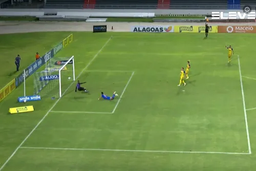 
				Cruzeiro-AL vence o Desportivo Aliança no Rei Pelé e conquista o título da Copa Alagoas 2022: 1x0
			
			
