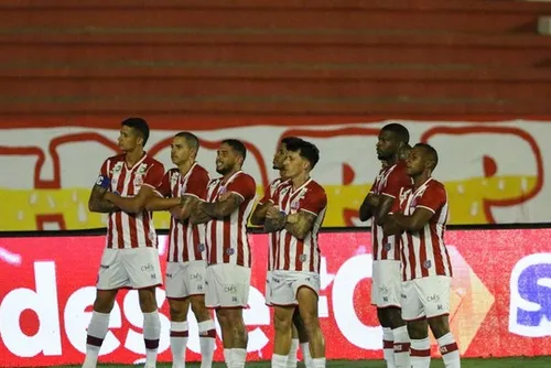 
				De olho na liderança, CSA e Náutico jogam pela Copa do Nordeste neste domingo (20)
			
			