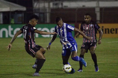 
				Em Maceió, CSA e Paysandu buscam vitória e R$ 1,9 mi na Copa do Brasil nesta quarta (16)
			
			