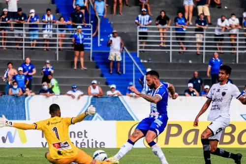 
				Quatro gols em quatro jogos: Rodrigo Rodrigues se destaca no CSA neste início de temporada
			
			